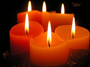 535317 63081889 candles 2 A new ritual: Who I am self confidence
